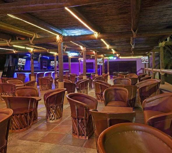 Sports bar Hotel Loreto Bay Golf Resort & Spa at Baja Loreto, Baja California Sur